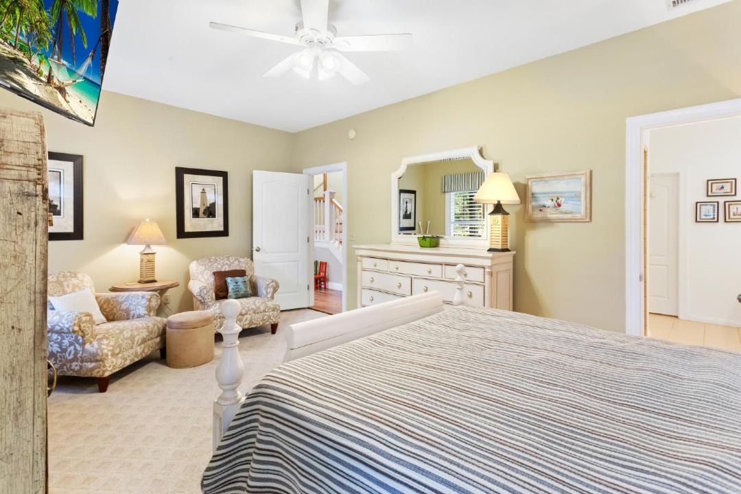 Photo of Bedroom in Southern Shores