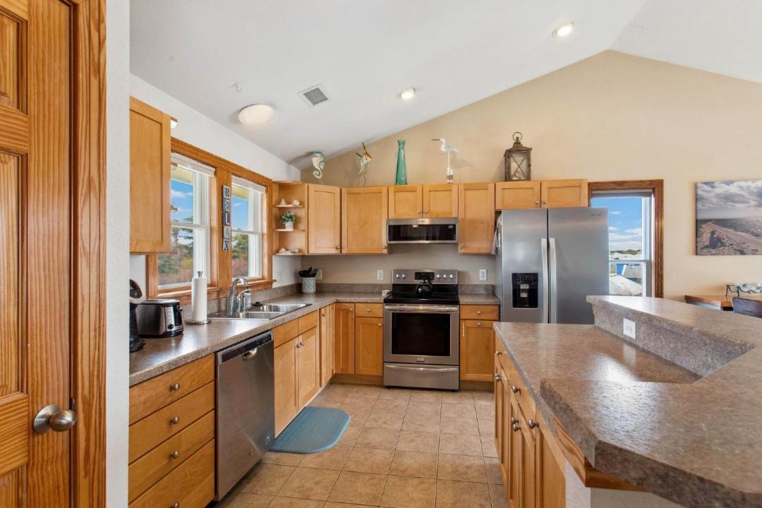 Photo of Kitchen in Bermuda Bay