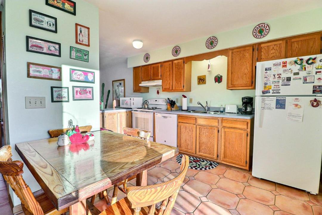 Photo of Kitchen in Sea Acres