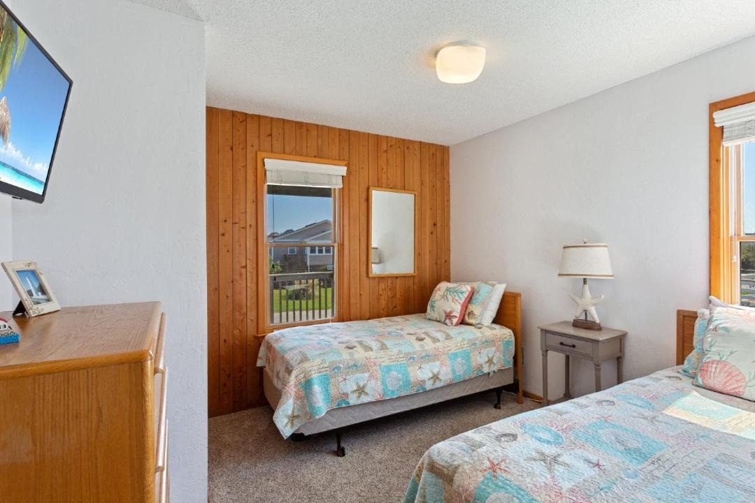Photo of Bedroom in South Nags Head