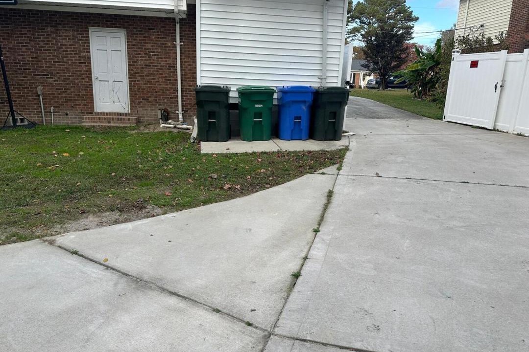 Photo of Others in Wilson