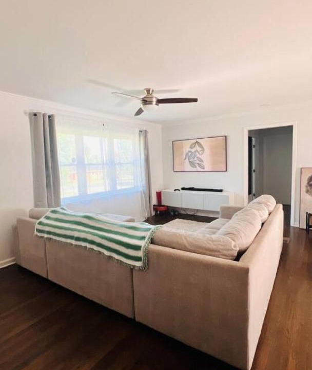 Photo of Bedroom in Sunset Road