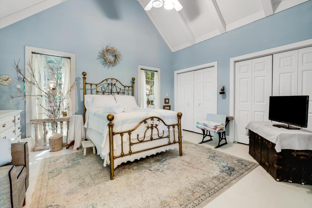 Photo of Bedroom in Rambling Ridge