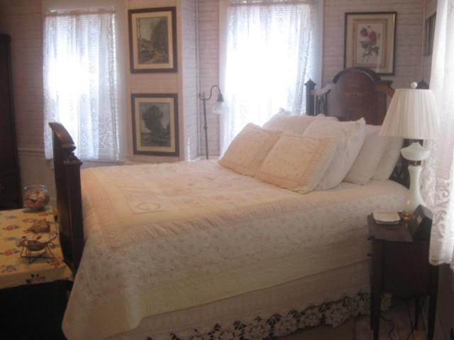Photo of Bedroom in Wanchese