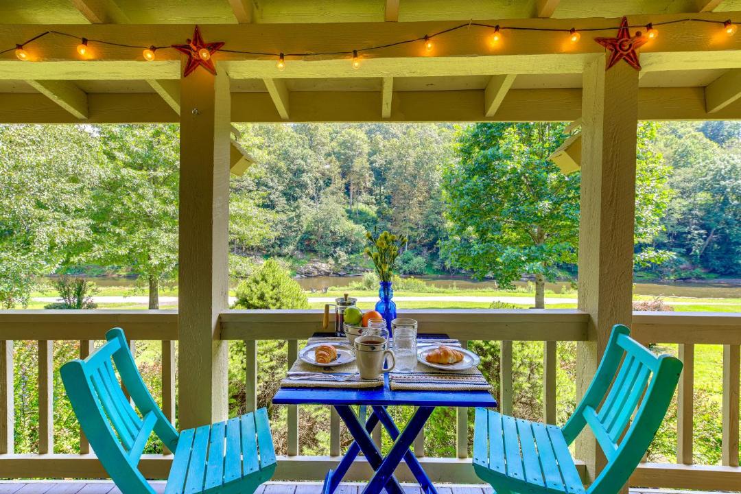 Photo of Patio Balcony in Lansing