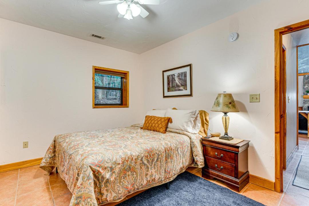 Photo of Bedroom in Indian Rock Springs