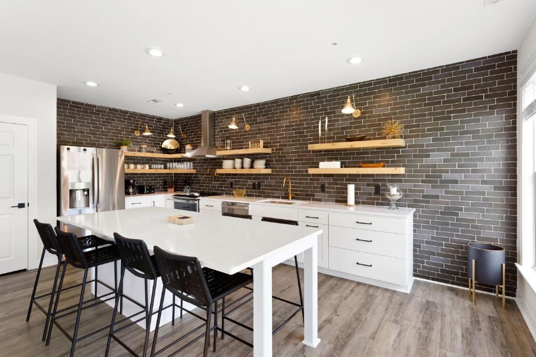 Photo of Kitchen in Bermuda Bay