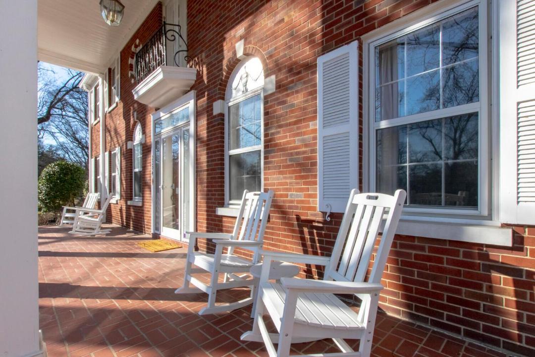 Photo of Patio Balcony in Donelson Hills