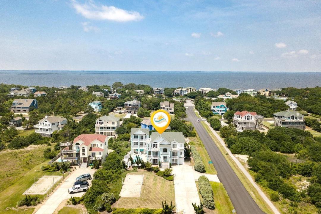 Photo of Others in Whalehead Beach