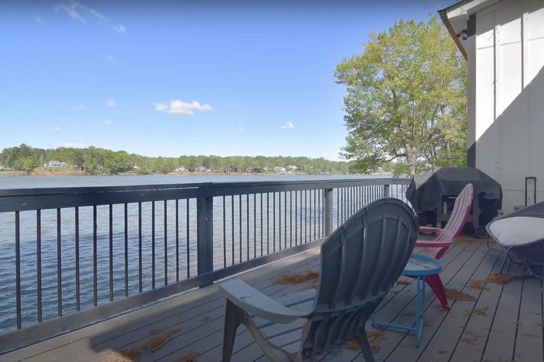 Photo of Patio Balcony in Dixie - Berryhill