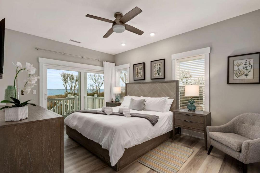 Photo of Bedroom in Corolla