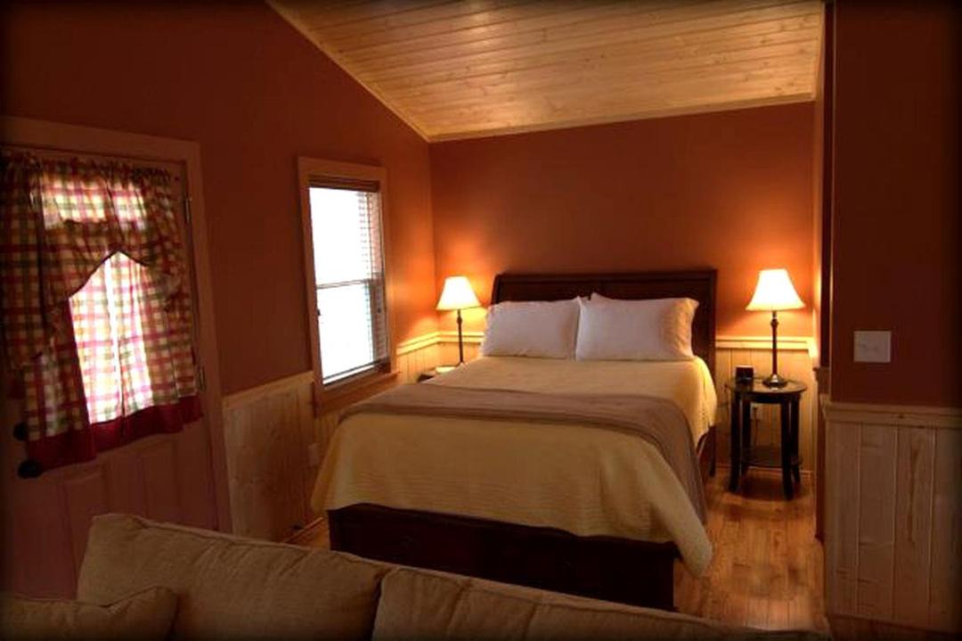 Photo of Bedroom in Elkin