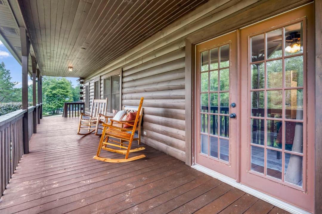 Photo of Patio Balcony in Vein Mountain