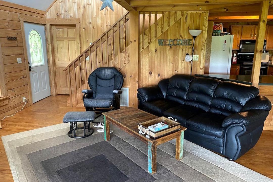 Photo of Livingroom in Rutherfordton