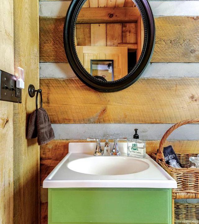 Photo of Bathroom in Elkin