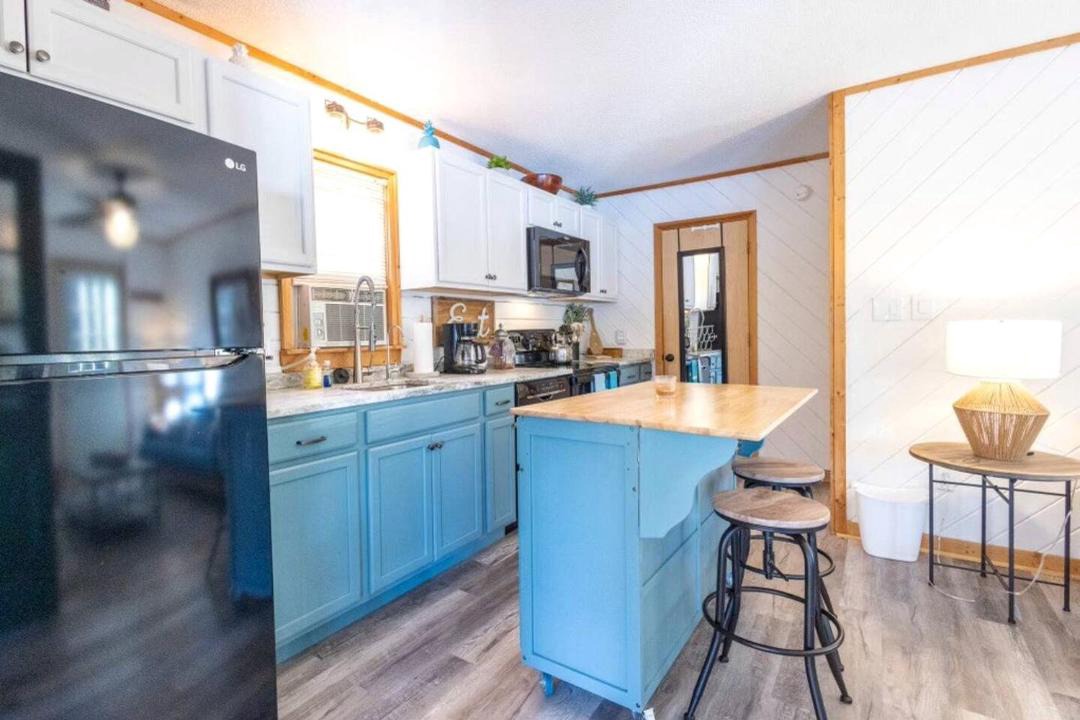 Photo of Kitchen in Glenville