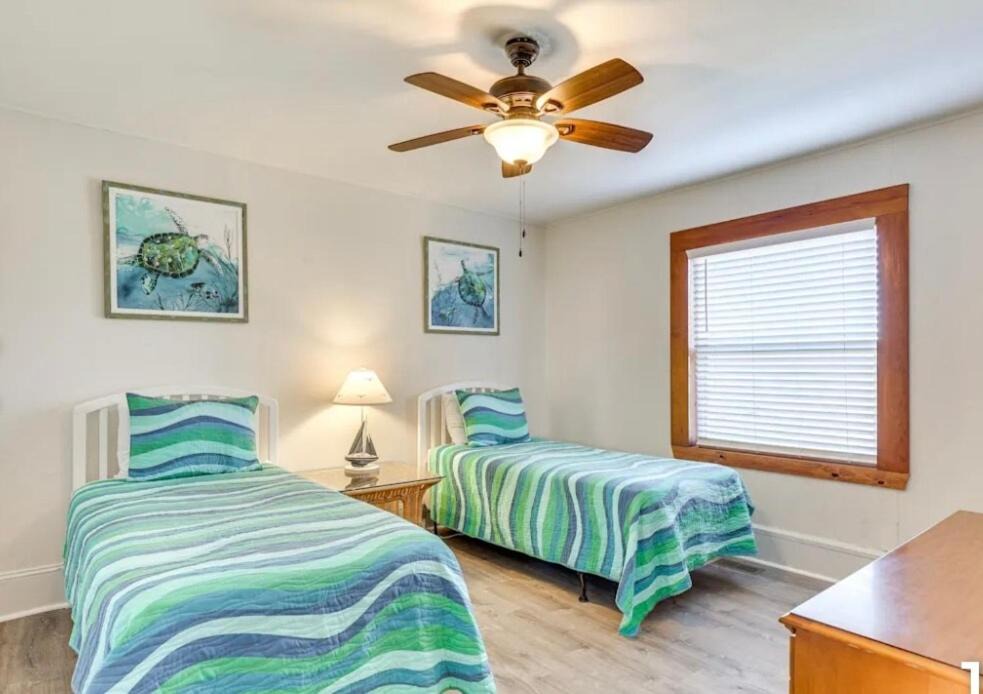 Photo of Bedroom in Caswell Beach