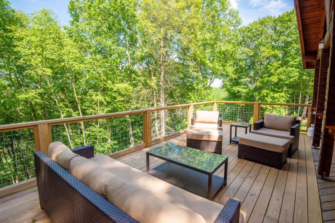 Photo of Patio Balcony in Lansing