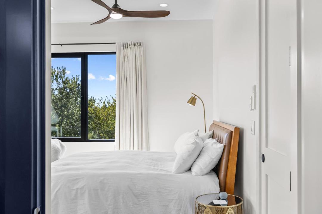 Photo of Bedroom in Asheville