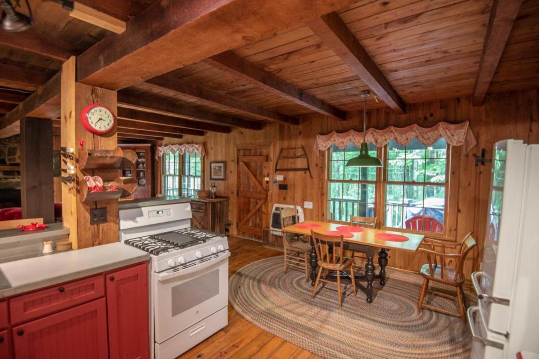 Photo of Kitchen in Warrensville
