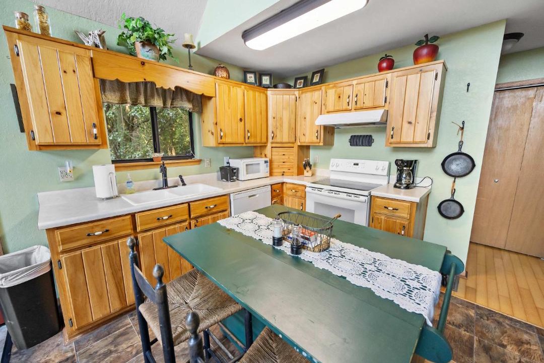 Photo of Kitchen in Murphy