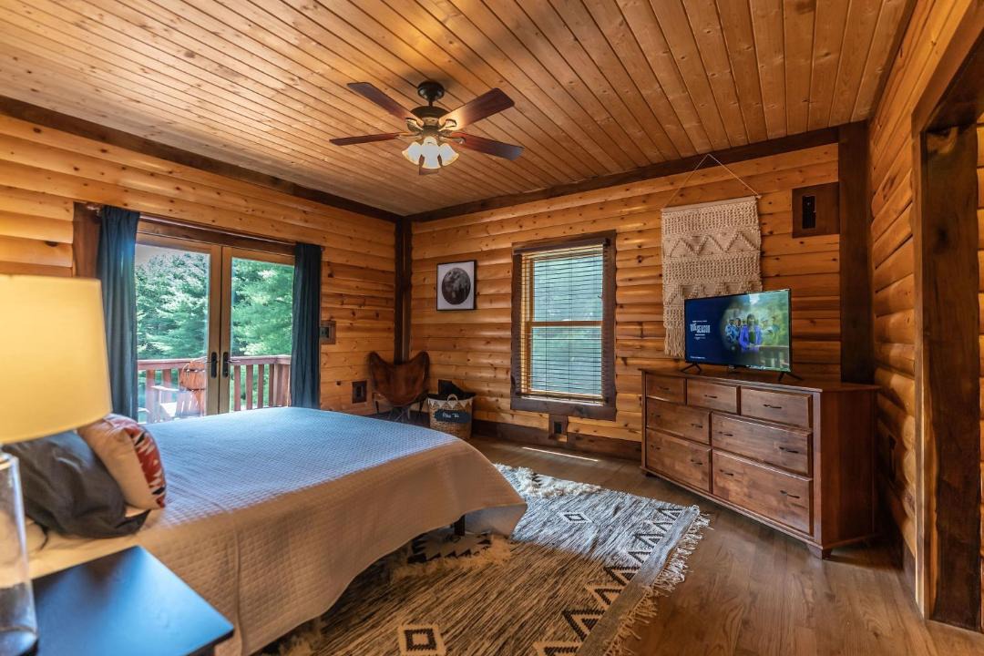 Photo of Bedroom in Ennice