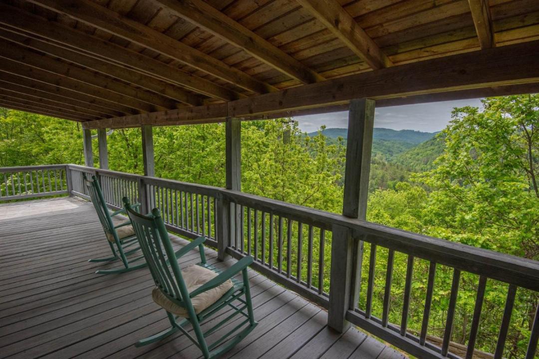 Photo of Patio Balcony in Lansing