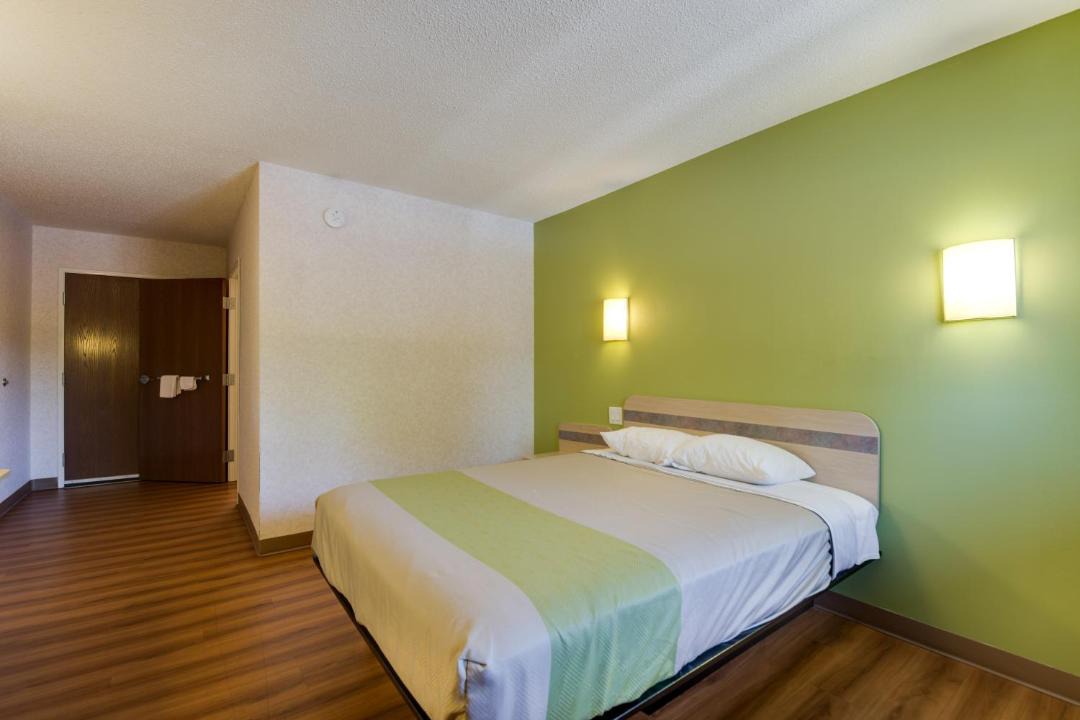 Photo of Bedroom in Barium Springs