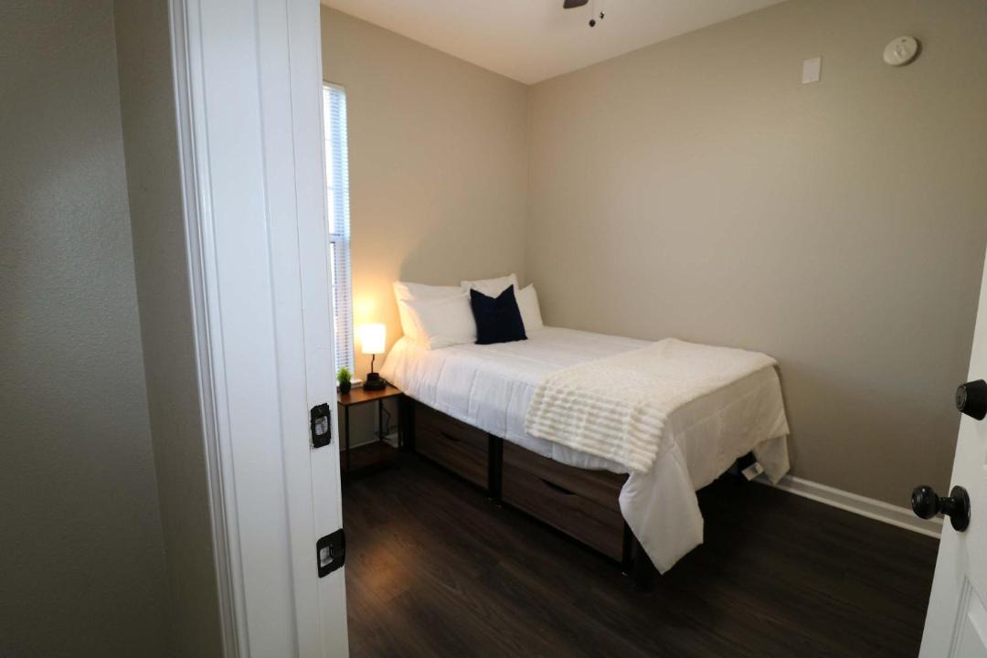 Photo of Bedroom in Pembroke