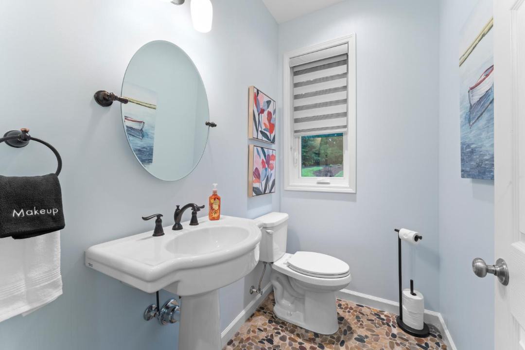 Photo of Bathroom in Troutman