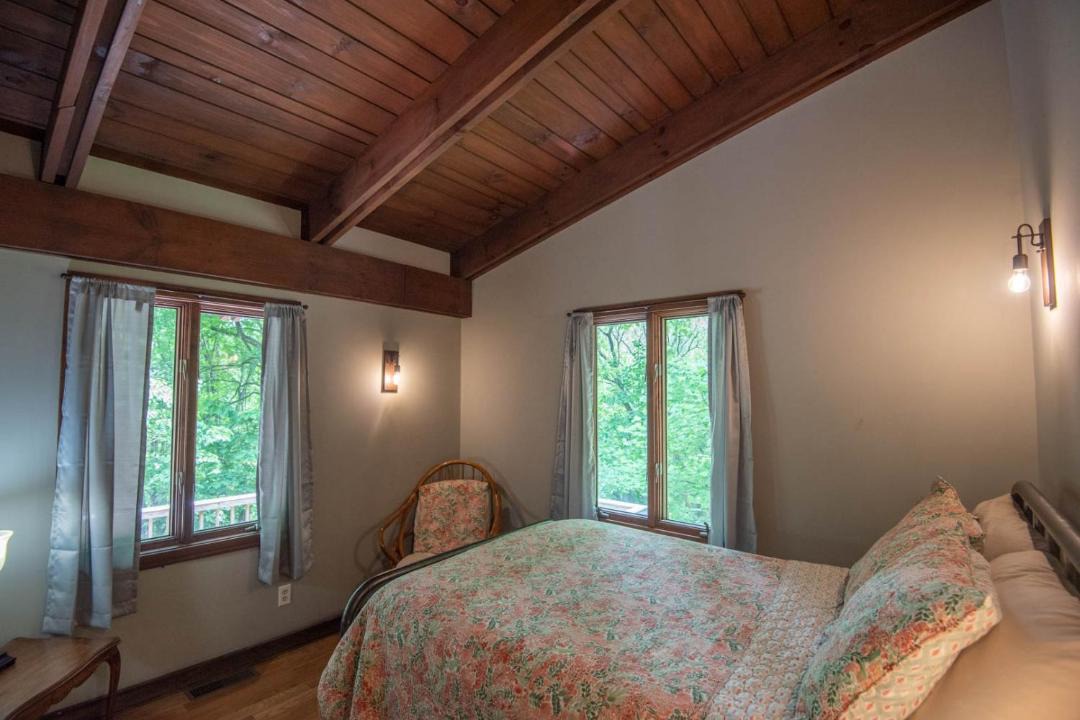 Photo of Bedroom in Grassy Creek