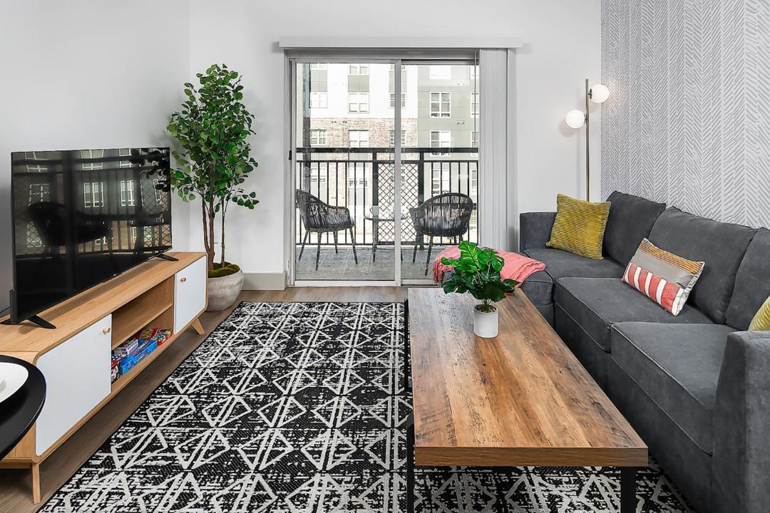 Photo of Livingroom in Charlotte Center City
