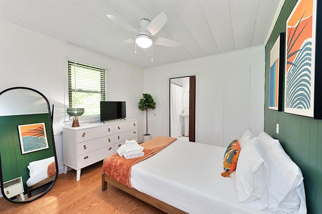 Photo of Bedroom in Hickory