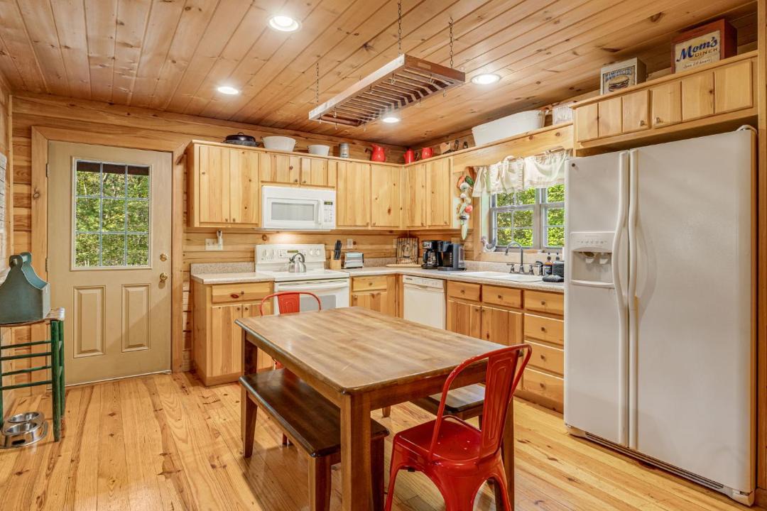 Photo of Kitchen in Alexander
