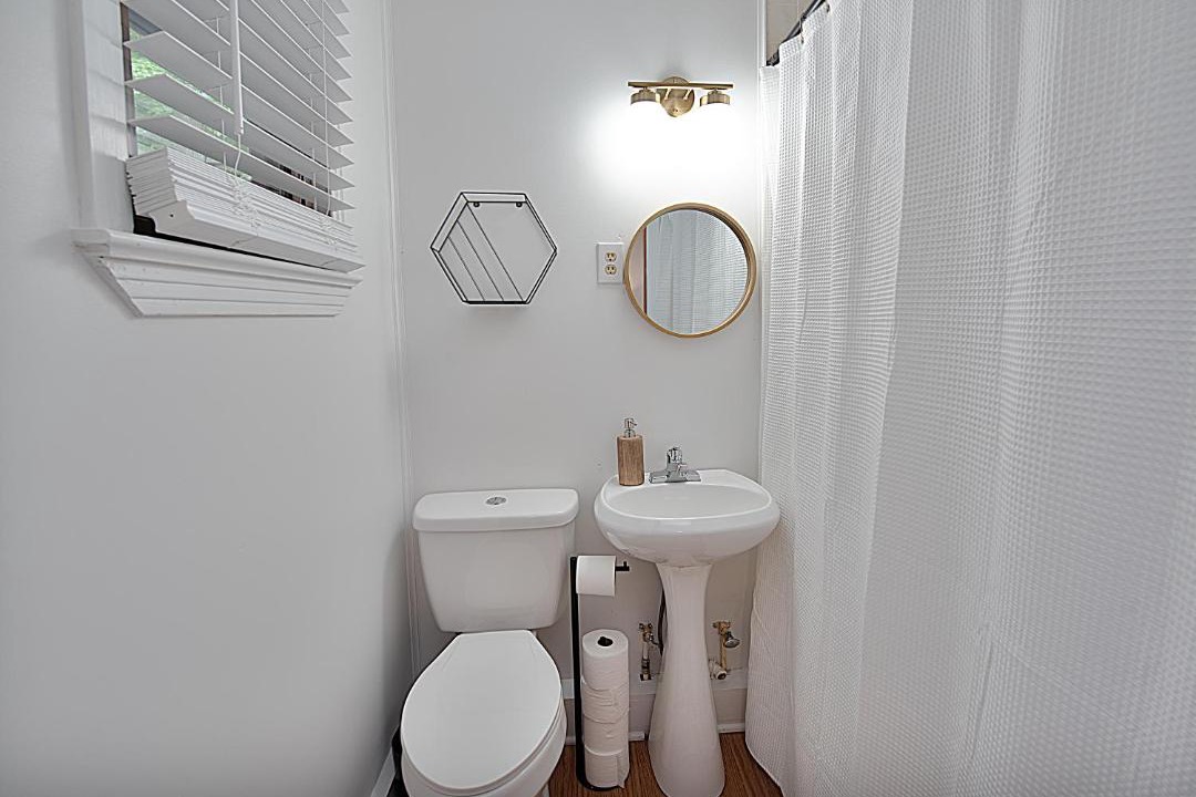 Photo of Bathroom in Hickory
