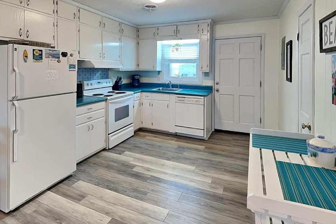 Photo of Kitchen in Topsail Beach