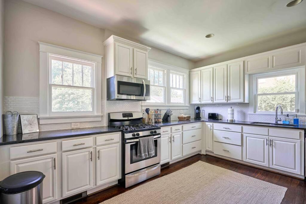Photo of Kitchen in Downtown