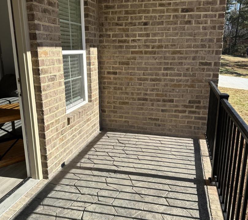 Photo of Patio Balcony in Lexington - Salisbury