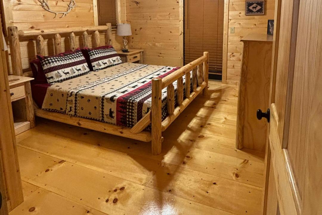 Photo of Bedroom in Murphy