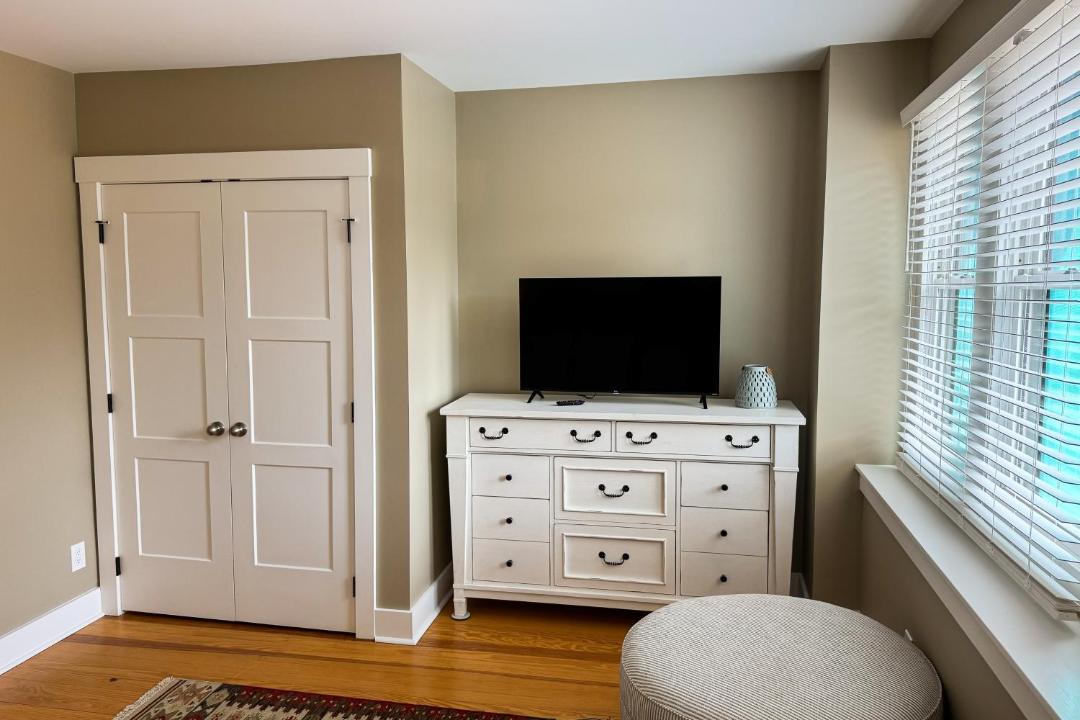 Photo of Bedroom in Waynesville