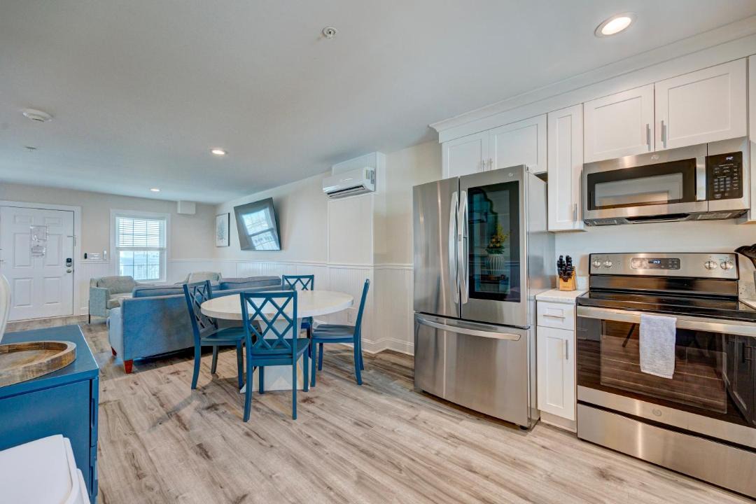 Photo of Kitchen in River District