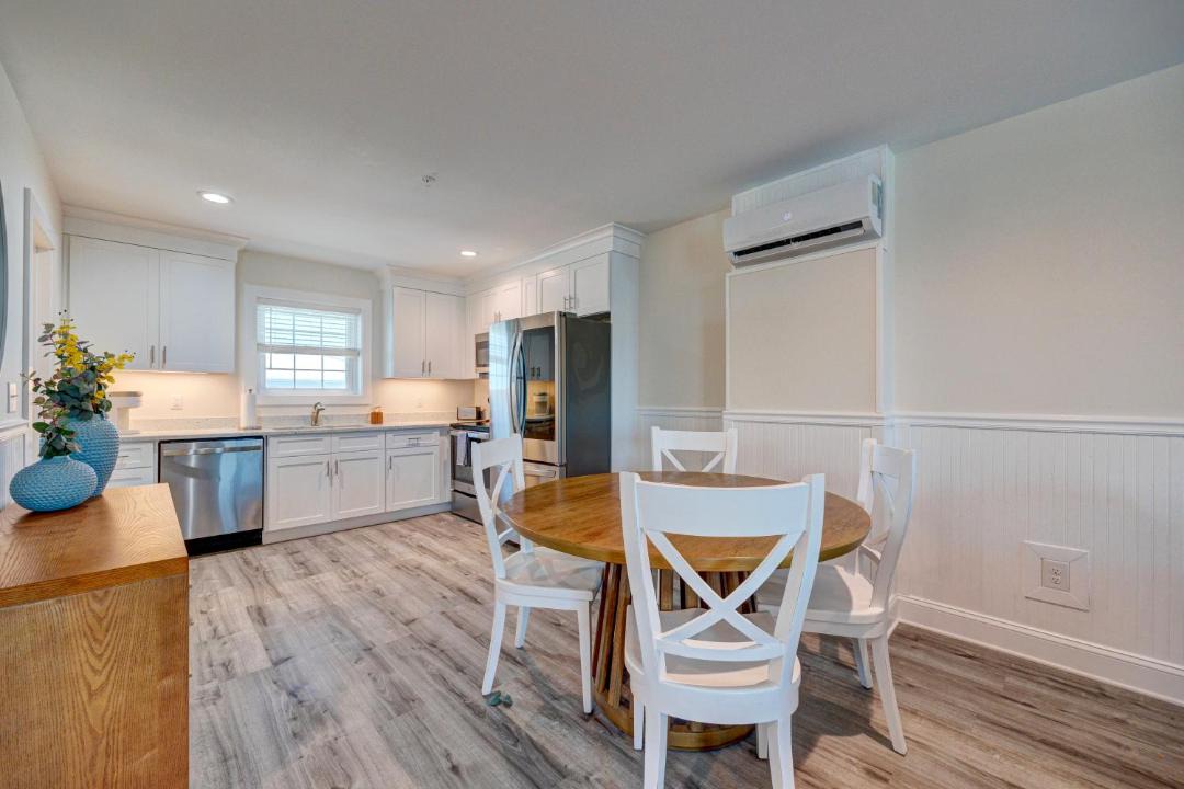 Photo of Kitchen in River District