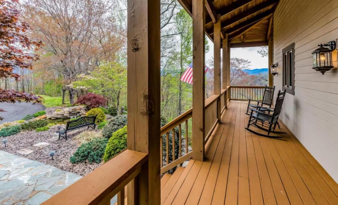 Photo of Patio Balcony in Whittier
