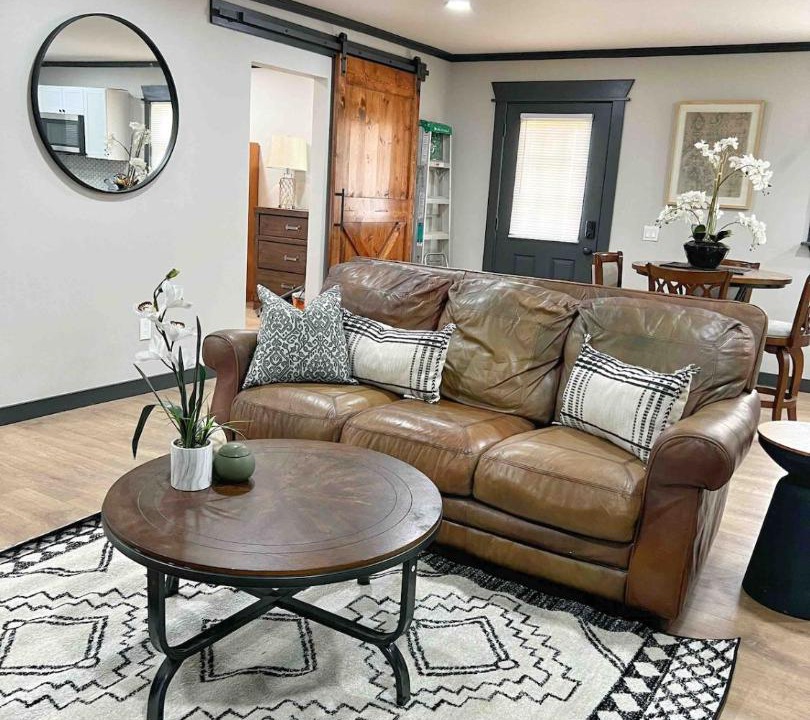 Photo of Livingroom in Decatur