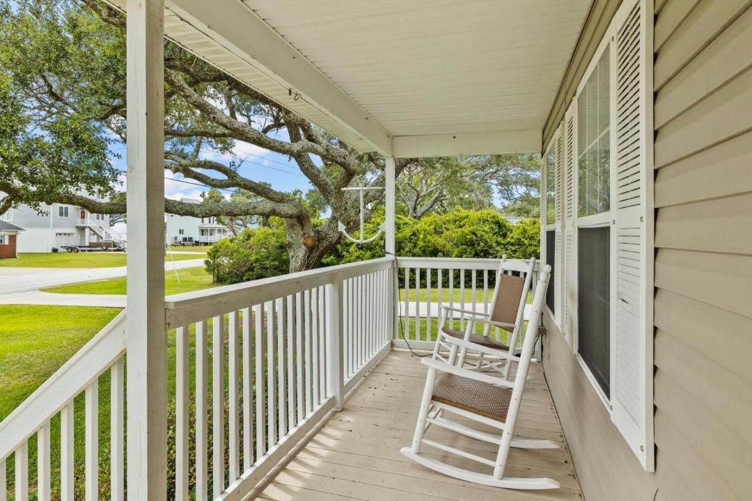 Photo of Patio Balcony in Harkers Island