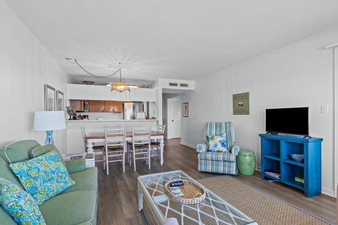 Photo of Others in Pine Knoll Shores