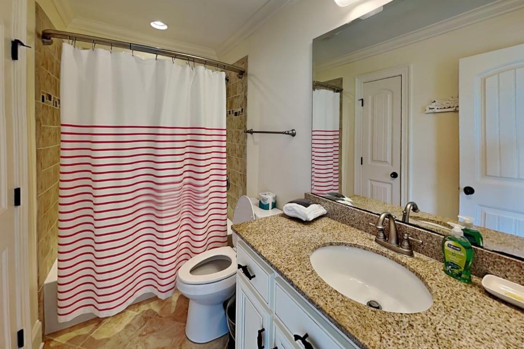 Photo of Bathroom in Topsail Beach