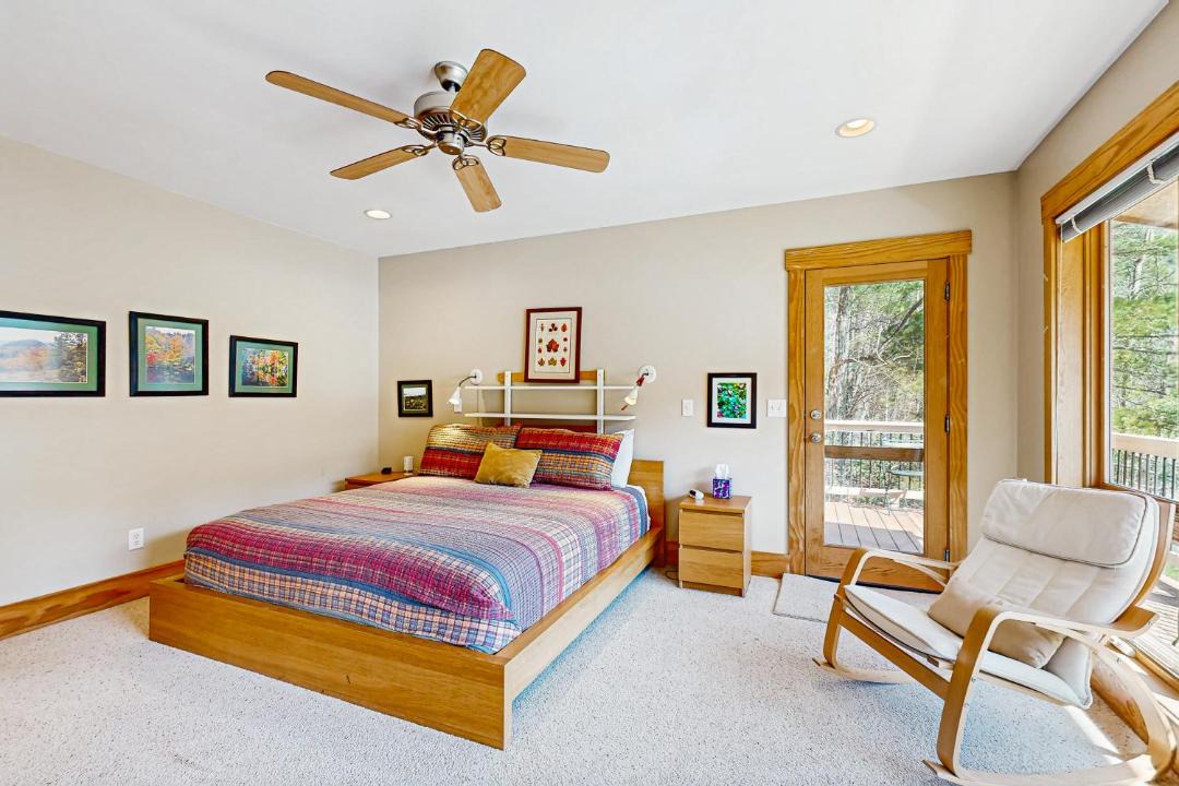 Photo of Bedroom in Tuckasegee