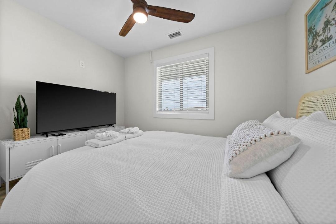Photo of Bedroom in North Carolina Coast