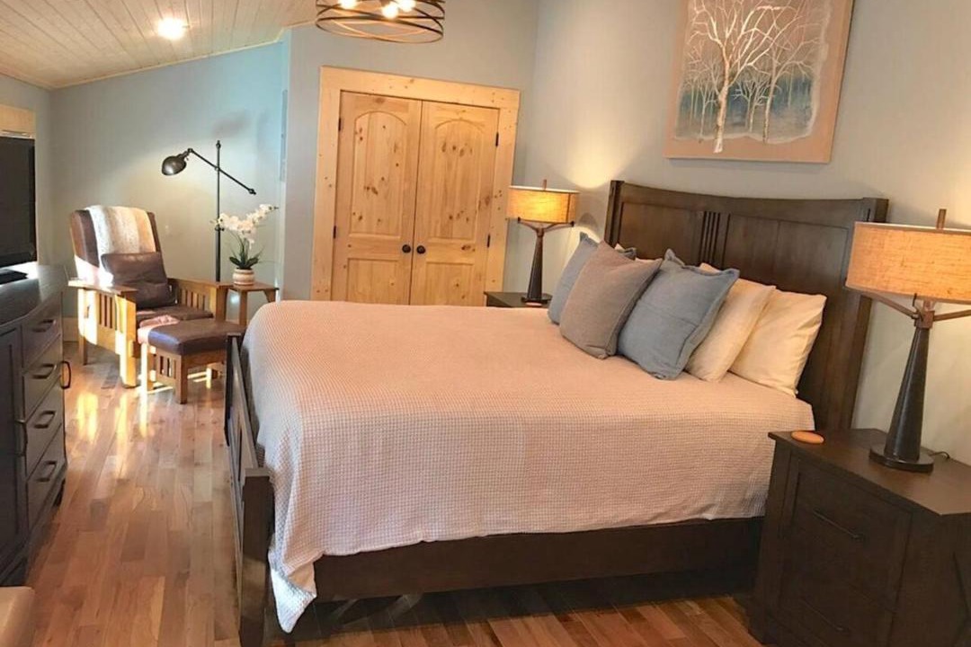 Photo of Bedroom in Apple Ridge